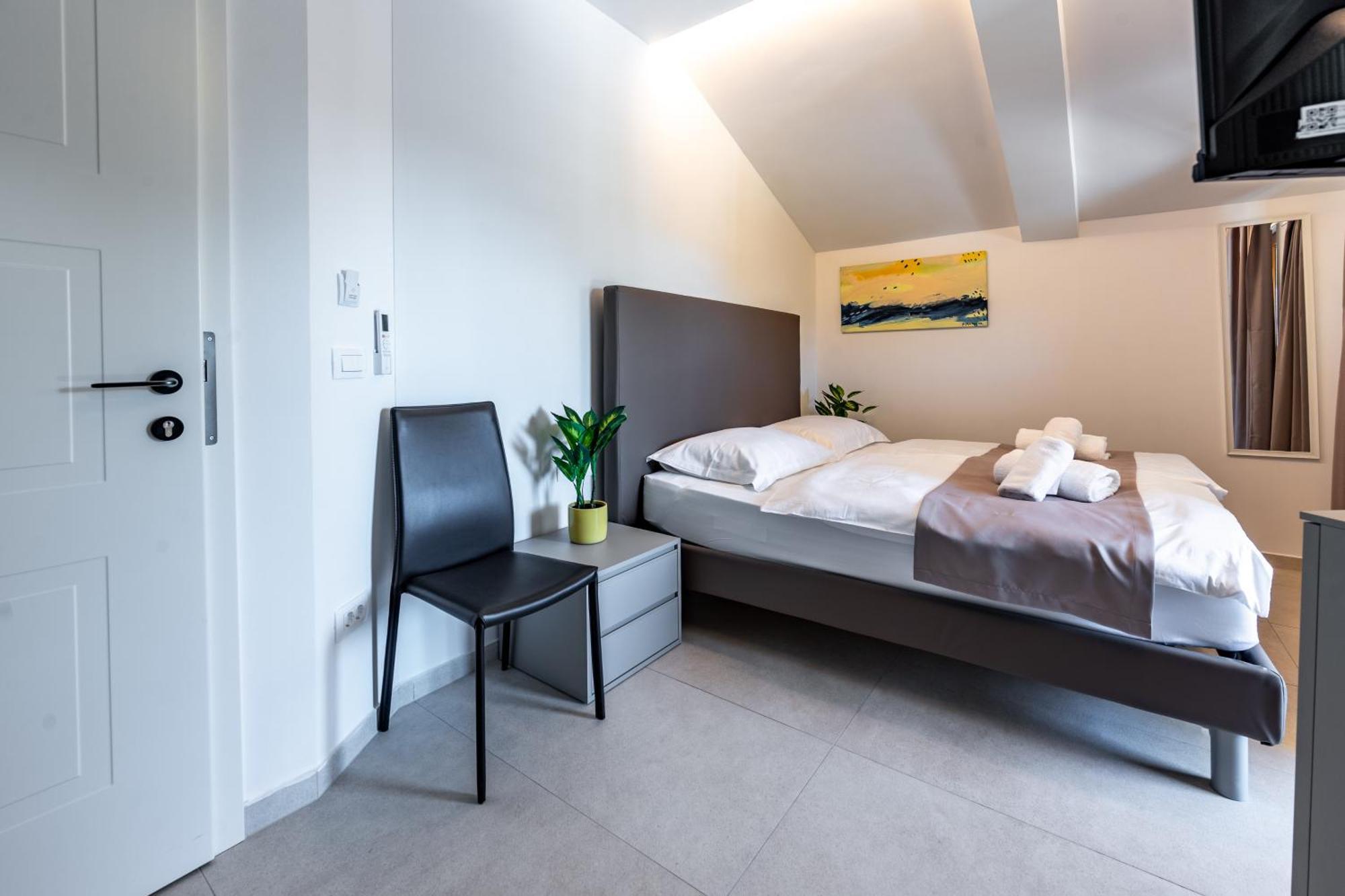 Sonia Rooms Pula Exterior foto
